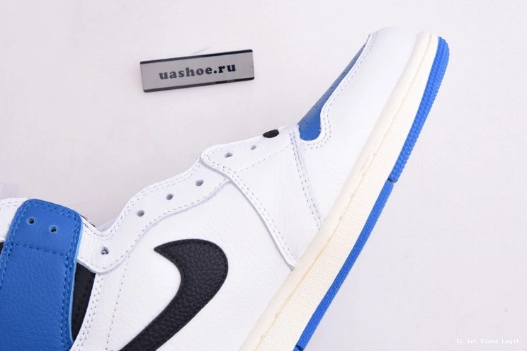 DH3227-105 1 Scott Air Travis Fragment Military Blue Jordan 0904